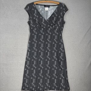 Vintage‎ City Triangles Babydoll Dress Women's Size M Black White Geometric Y2K